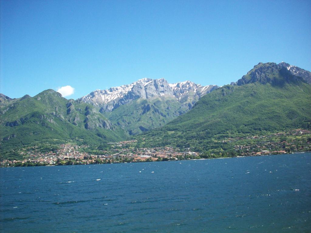 La Spiaggia Oliveto Lario Zimmer foto