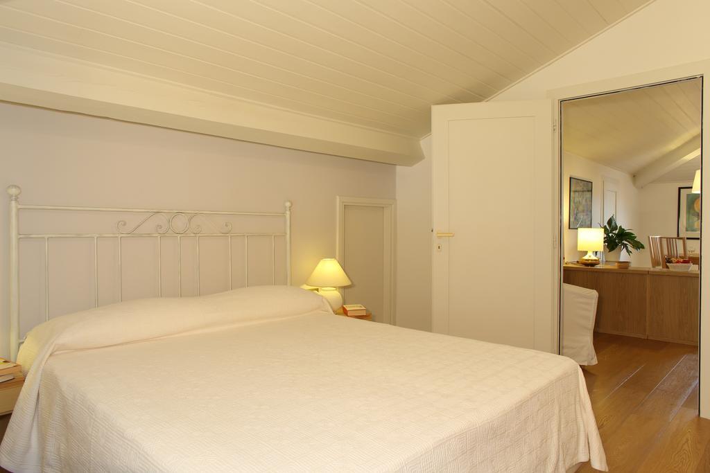 La Spiaggia Oliveto Lario Exterior foto